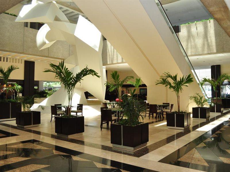 Hotel Royal Pedregal Mexiko-Stadt Exterior foto The lobby of the hotel
