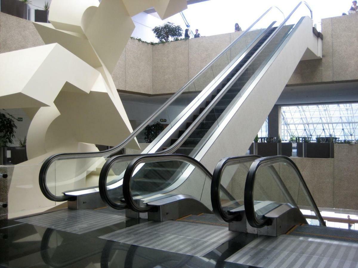 Hotel Royal Pedregal Mexiko-Stadt Exterior foto Escalators at the National Gallery of Scotland